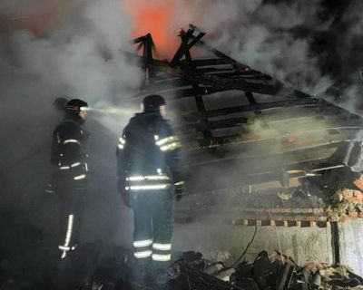 Russian strikes on Ukraine kill four amid reports Zelenskyy considering elections and peace deal referendum – Europe live