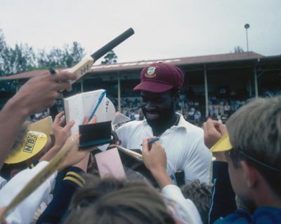 Aiming for the moon: the rise of cricket’s slower ball, from Stephenson to Curran