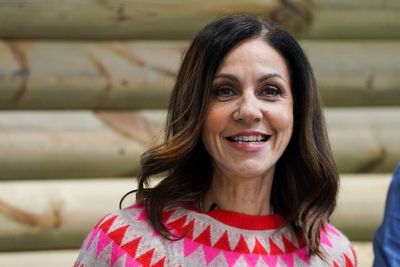 Julia Bradbury shares cannula health update after cancer reflection