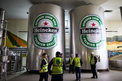 Beer giant Heineken to axe up to 6,000 jobs