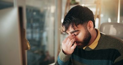 6 Signs Your “Burnout” Is Actually Seasonal Affective Disorder