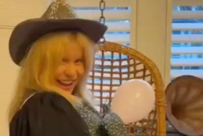 Paloma Faith criticises gender reveals as she says third child will ‘decide its own identity’