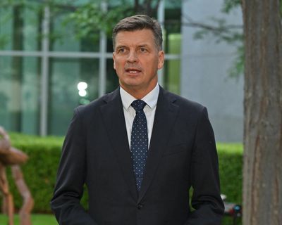 Thousands gather at Melbourne Herzog protest – as it happened