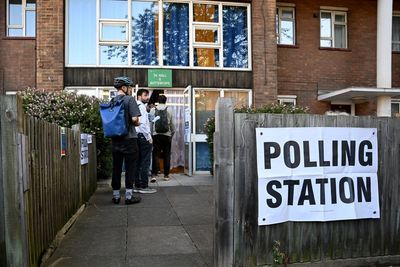 Polling booths to be set up in train stations and supermarkets to encourage people to vote