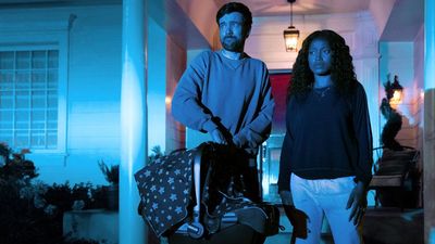 Should You Watch The 'Burbs? The Info You Need In Under 100 Words