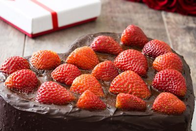 Three quarters of Britons would rather stay home on Valentine’s Day – poll