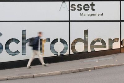 US investment giant Nuveen agrees £9.9 billion takeover of Schroders