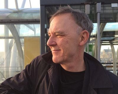 Adrian Searle to step down as chief art critic of the Guardian after three decades