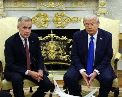 ‘Reckless decision’: experts, officials and lawmakers decry Trump administration’s rollback on landmark climate filing – live