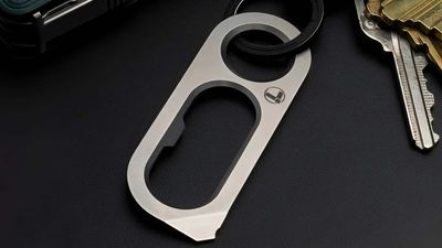 I Love This Tiny Leatherman Multitool For When You Don't Want a Full Tool Kit