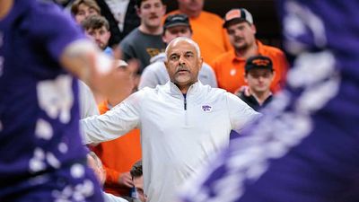 SI:AM | Kansas State Coach Jerome Tang Blasts Team’s ‘Embarrassing’ Effort