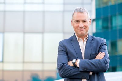 The 70/30 rule that separates millionaires from everyone else