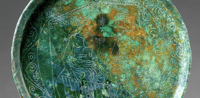 Fall in love Roman-style by playing board games