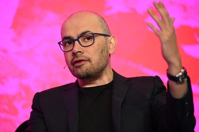 The CEO of Google DeepMind juggles another job as the founder of a multibillion-dollar startup by starting a second work day at 10 p.m.