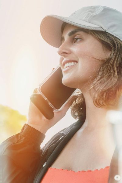 New AI Voice Scam Is Targeting Bank Customers in Florida — Don’t Say “Yes” if This Number Calls