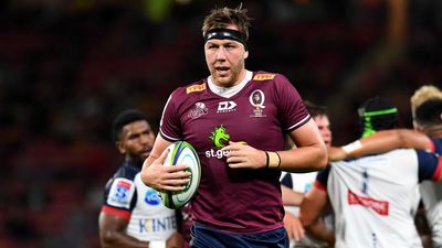 'Adds to the spice': Reds eye turncoat in Super derby