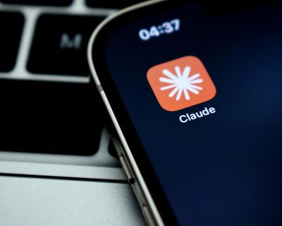 How to deal with the “Claude crash”: Relx should keep buying back shares, then buy more