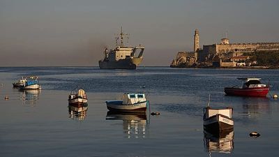 Mexican Navy ships carrying humanitarian aid dock in Cuba as US blockade sparks energy crisis