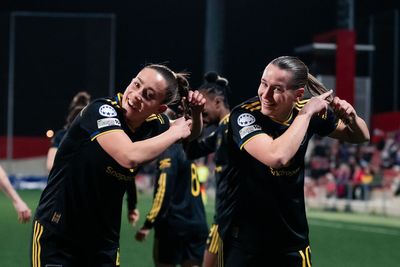 Manchester United women’s team mock long-suffering fan with ‘haircut’ celebration