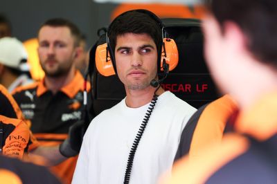 Tennis world No 1 Carlos Alcaraz visits F1 Bahrain testing to meet hero Fernando Alonso