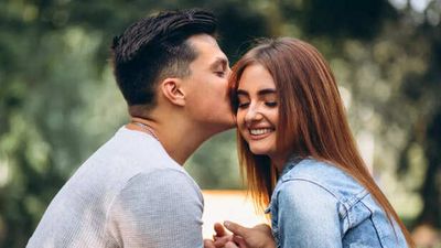 Relationship Psychology: 5 Habits to Build Deep Love & Trust