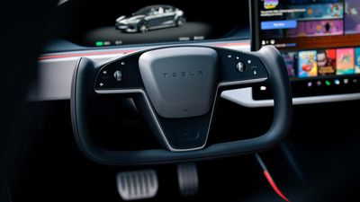 China Is Banning The 'Yoke' Steering Wheel