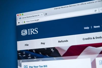 The IRS Timing Rule That Can Push Income Into a Different Tax Year