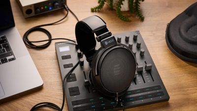 “Premium design detail coupled with excellent sonics delivers a listening experience that doesn’t disappoint”: HEDD HEDDphone D1 review