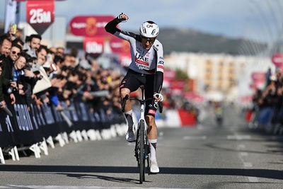 Vuelta a Murcia: Marc Soler converts audacious UAE Team Emirates-XRG attack into stage 1 victory and first leader's jersey as strong winds shorten opener