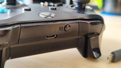 Twitch streamer uses electrodes to manipulate balance using electricity — can be used to control a real-life human being with an Xbox controller or joystick, simulate racing game G-force