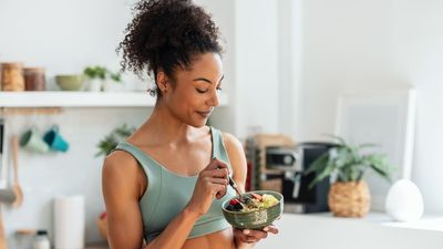‘Dieting rarely builds lasting results,' says a personal trainer: Try this dietitian-approved hack instead