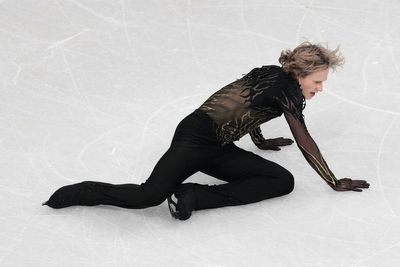 When Olympic dreams hit the ice: Photos of falls, flips and hard landings