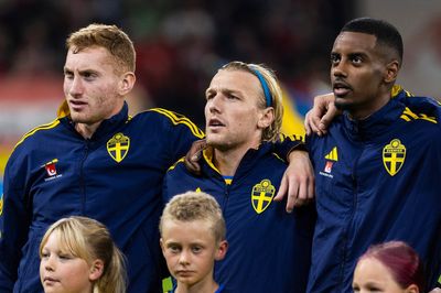 Graham Potter reveals Alexander Isak and Dejan Kulusevski injury latest in new Liverpool and Tottenham update