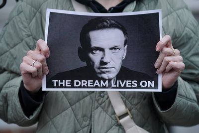 Alexei Navalny 'killed with poison from Ecuadorian dart frogs' in Russian prison