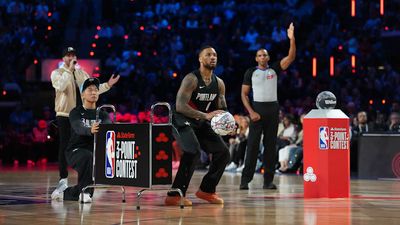 Damian Lillard Wins Record-Tying Third NBA Three-Point Contest Despite Achilles Injury