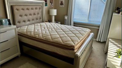 This could well be the ultimate mattress for couples — why my husband and I are still raving about Saatva’s adjustable firmness bed after sleeping on it for three weeks