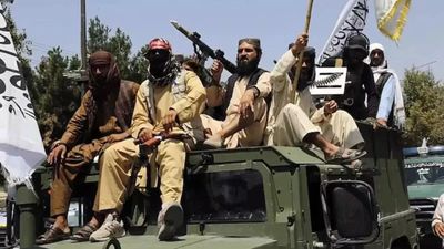 BLA claims detention of 17 Pak soldiers; releases 10 Baloch men, sets deadline for prisoner swap for remaining seven