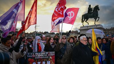 Macron hardens attack on far-left LFI, says antisemitic rhetoric must be tackled