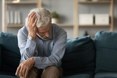 7 Financial Red Flags That Signal Cognitive Decline