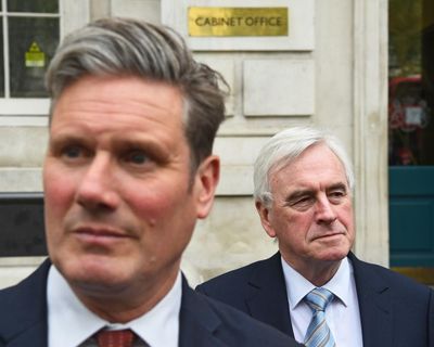 Starmer facing calls for inquiry into Labour thinktank’s investigation of journalists