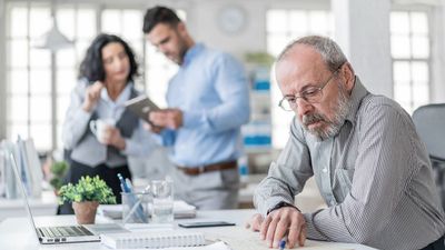 5 Mistakes to Avoid in the 5 Years Before You Retire, From a Financial Planner