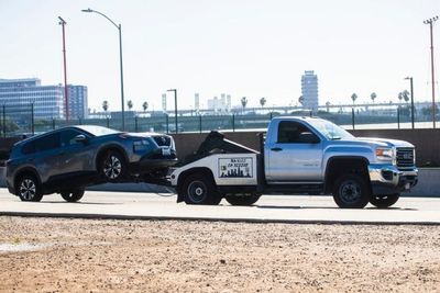 Los Angeles Tow-on-First-Offense Policy: Why So Many Cars Are Disappearing Overnight