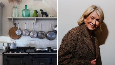 Martha Stewart’s Pot Rack Is the Most Memorable Detail in Her Kitchen – It’s Been 2 Years Since I First Saw It, Yet It Lives On in My Mind
