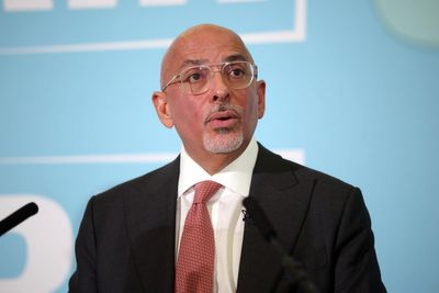 Minister joins mockery of Reform's Nadhim Zahawi for saying he 'doesn't feel safe in London' after walking past tired man