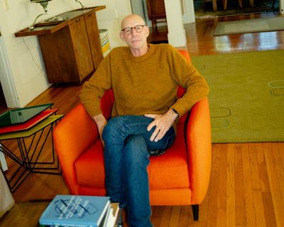 A World Appears by Michael Pollan review – a kaleidoscopic exploration of consciousness