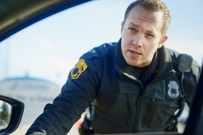 8 Things You Should Never Say to a Cop