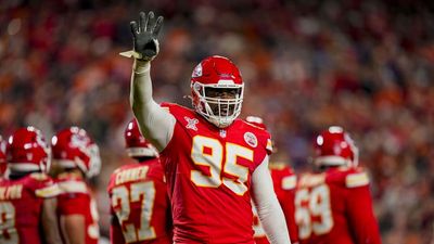 Chris Jones Is Already Recruiting Tyreek Hill to Return to the Chiefs