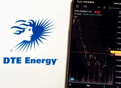 Are Wall Street Analysts Bullish on DTE Energy Stock?