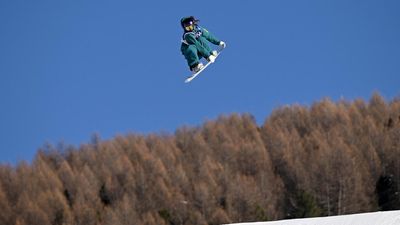 Hickman faces slopestyle hurdles of heavy snow and baby