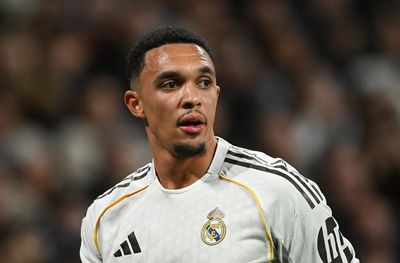 Trent Alexander-Arnold: Wayne Rooney explains how England star can become 'world's best full-back'